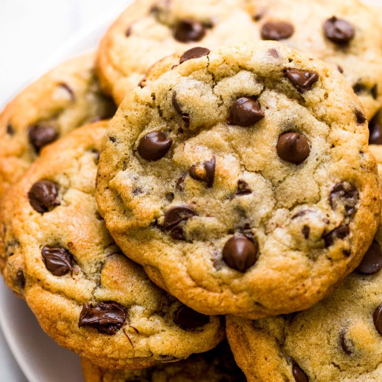 BAKERY STYLE CHOCOLATE CHIP COOKIES 9 768x768 