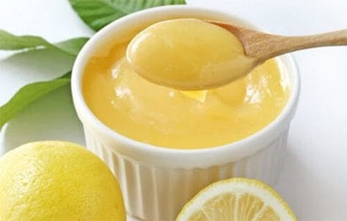 Crema al limone: la ricetta light di 100 calorie pronta in 3 minuti!