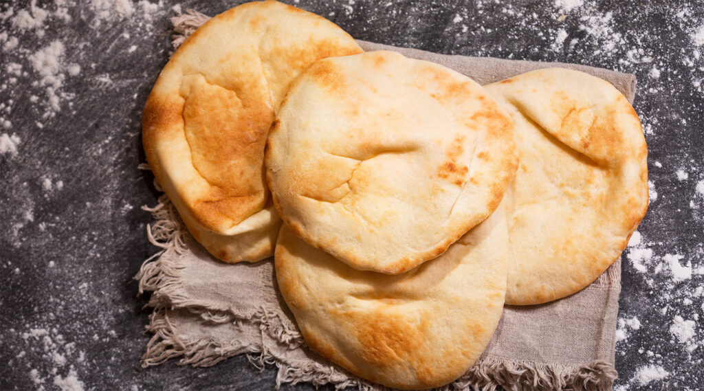 Pane palloncino con soli 3 ingredienti, super leggero e si prepara al volo. Ha solo 170 calorie!