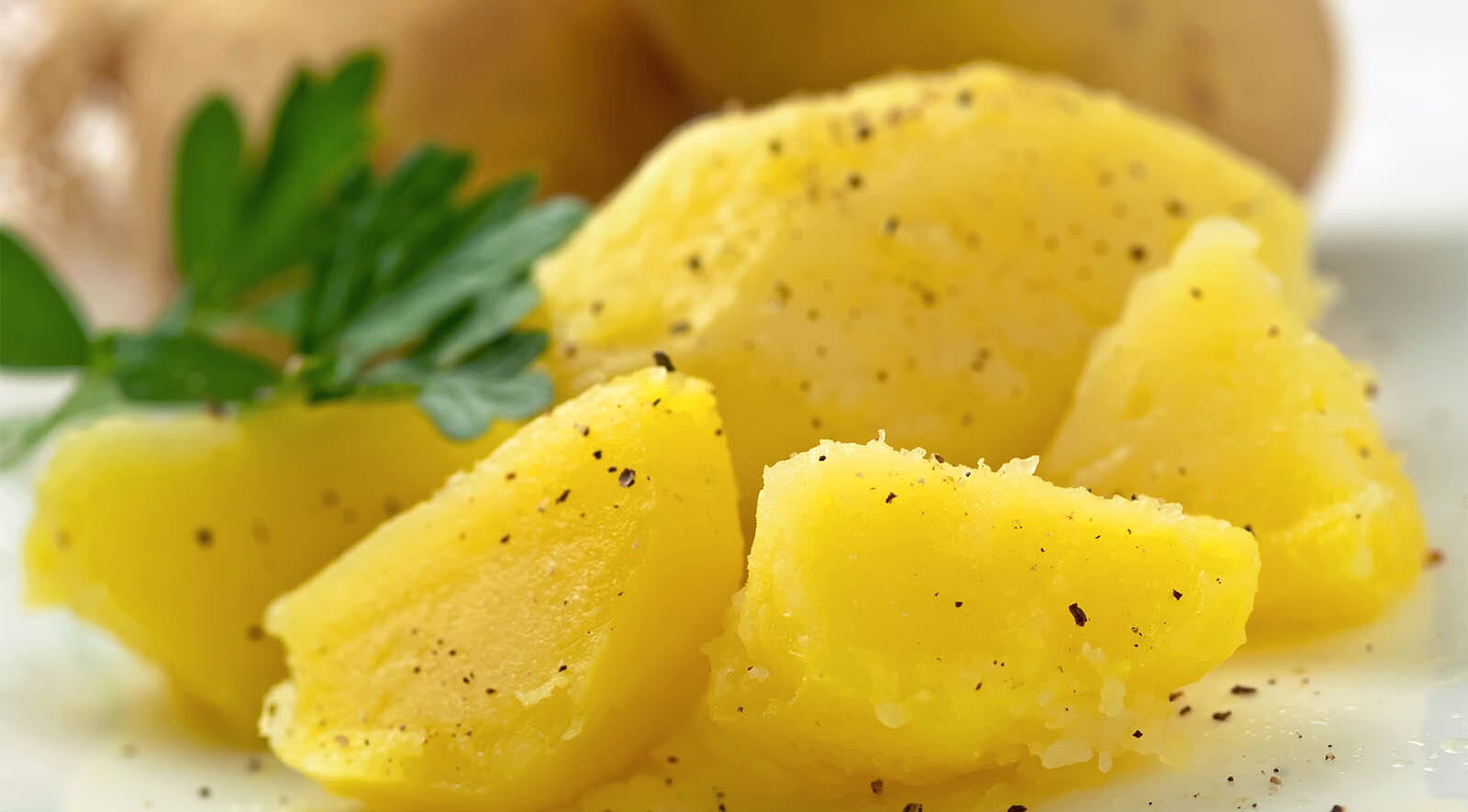 Patate lessate in meno di 10 minuti