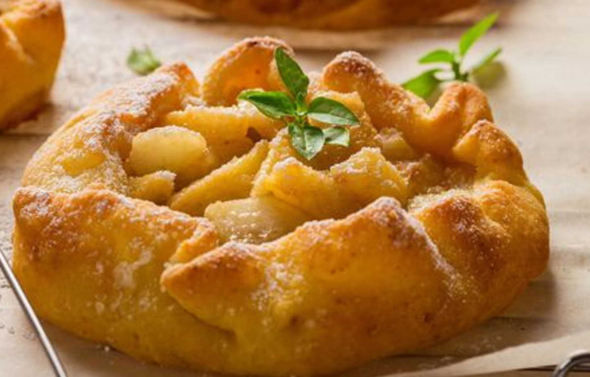 Torta di mele in pasta sfoglia