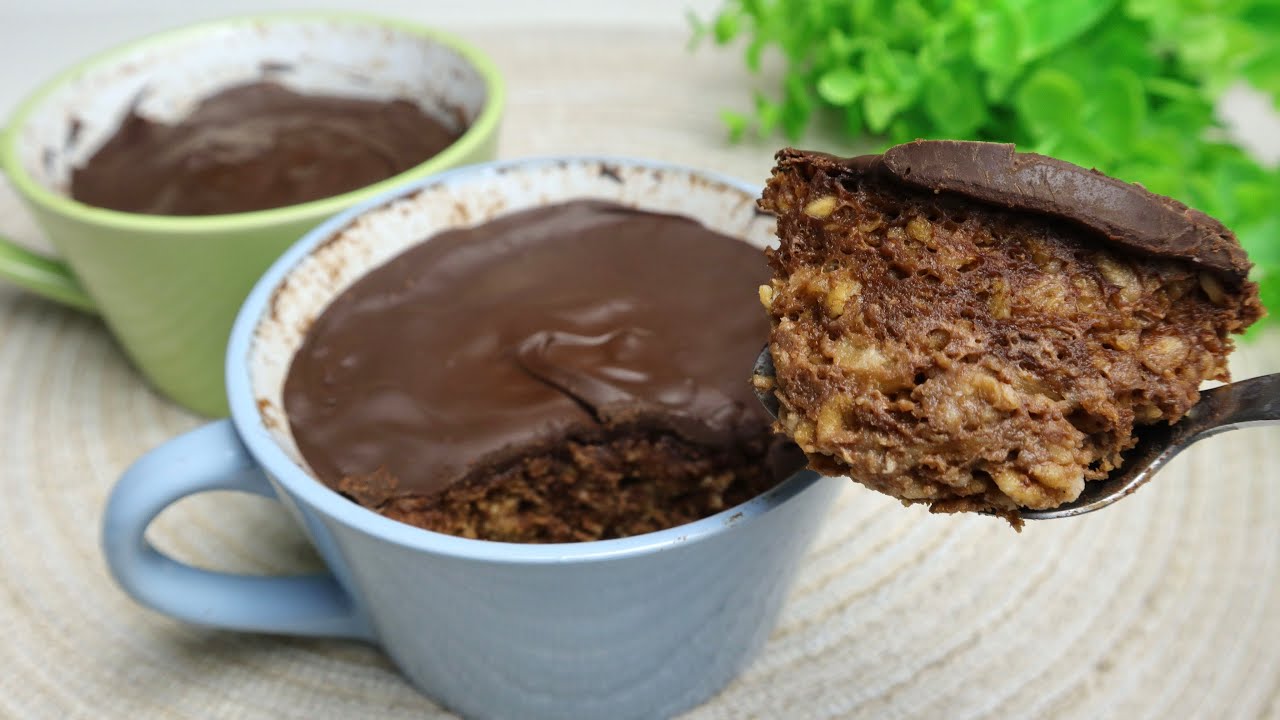 Torta in tazza banana e cioccolato