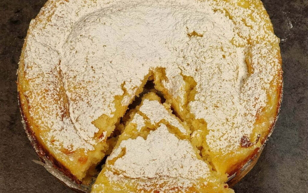 Torta al limone, è la prima volta che la preparo così: si scioglie in bocca | Solo 180 Kcal!