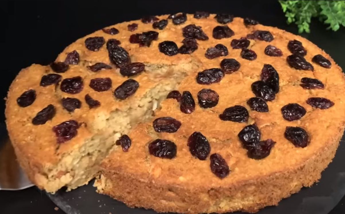 Torta di avena e mele