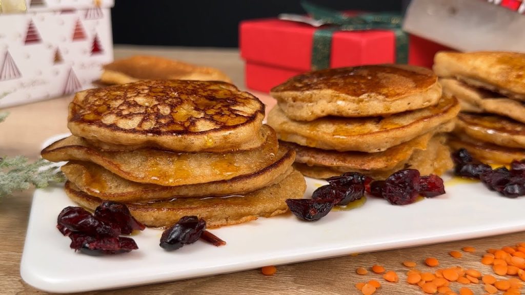 Preparo l’impasto dei pancake mettendo anche le lenticchie e non uso uova e nemmeno latte | Solo 50 Kcal!