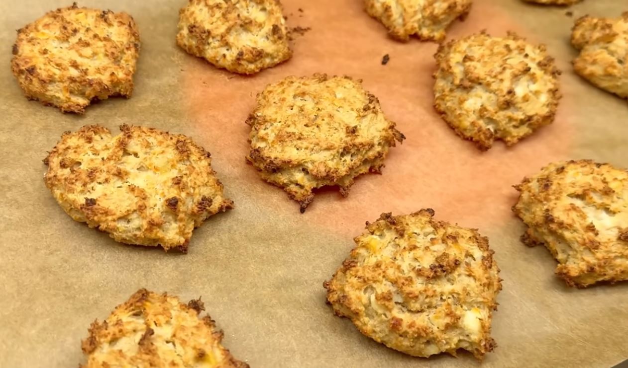 Biscotti di avena, banana e ricotta