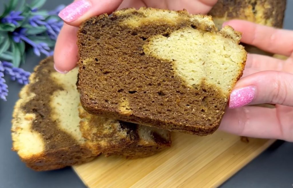 Non serve per forza usare la farina per una buona torta, questa è ricca di proteine e grassi buoni | Apporta 199 Kcal!