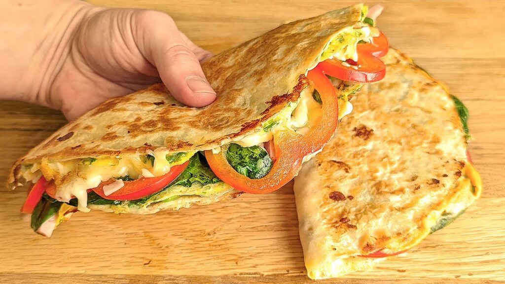 E’ sempre un piacere mangiare questa piadina proteica LOW CARB, è piaciuta tanto anche a mio marito che l’ho dovuta rifare anche per lui!