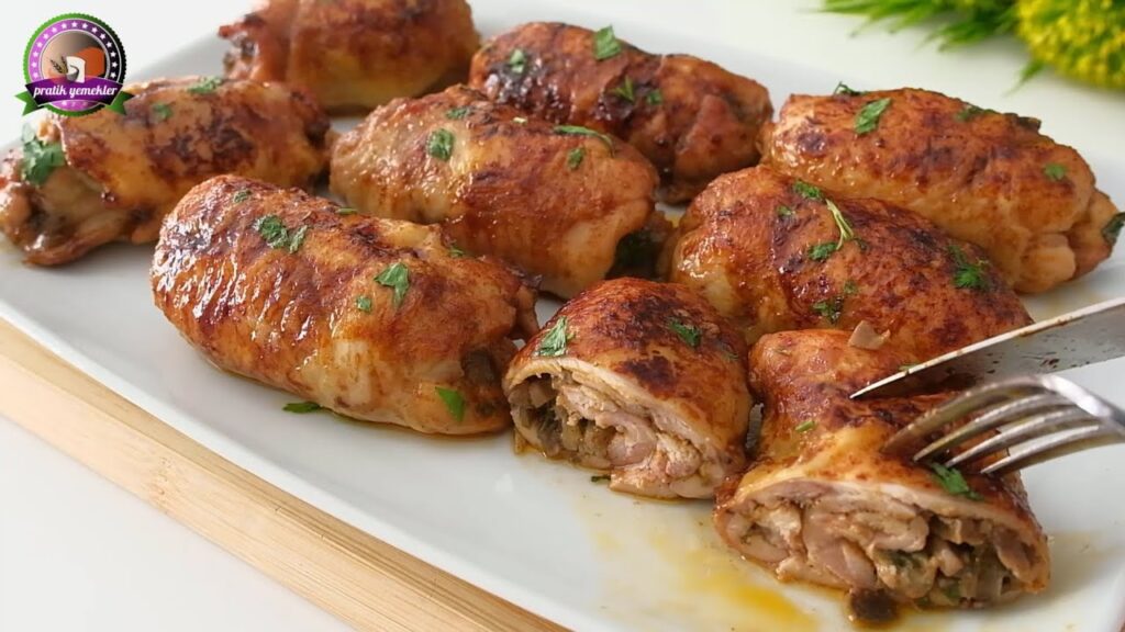 Involtini di pollo, non li preparo col petto ma uso le cosce: faccio così | Sono molto più saporiti!