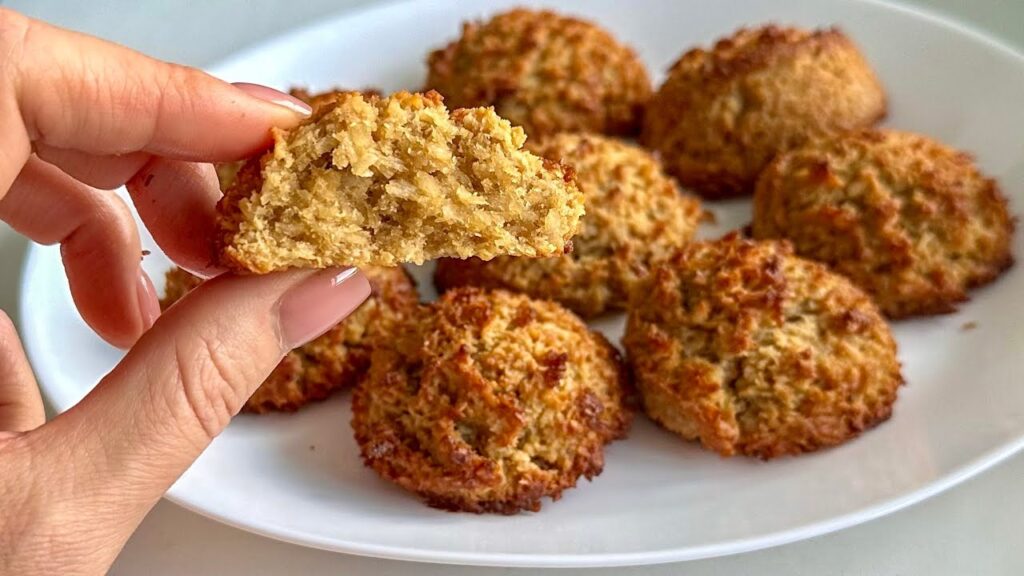 Non c’è né la farina e né l’avena in questi biscotti al cappuccino: li preparo così e non sono niente male | Solo 50 Kcal!