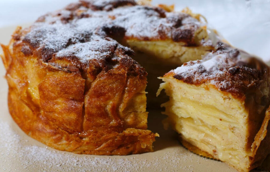 A casa ne devo preparare sempre 2 teglie, perché questa torta di mele finisce nell’arco di poche ore | Solo 170 Kcal!